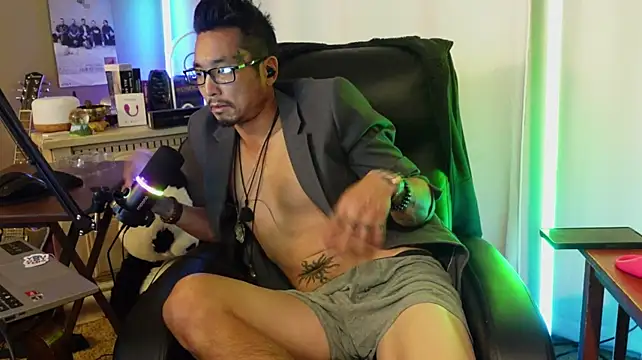 ghost11_11 (Ask my age) - Get on knees and Show off Tongue