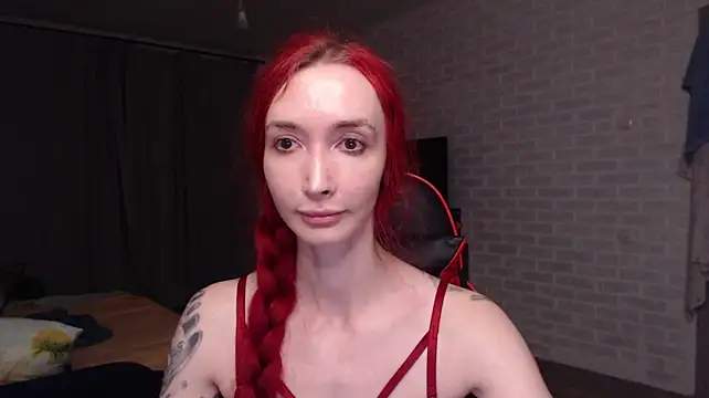 Roxy_Silver webcam