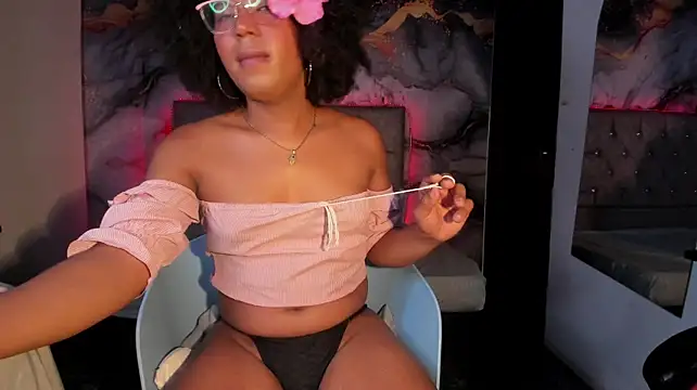 CataleyaMoon_ webcam