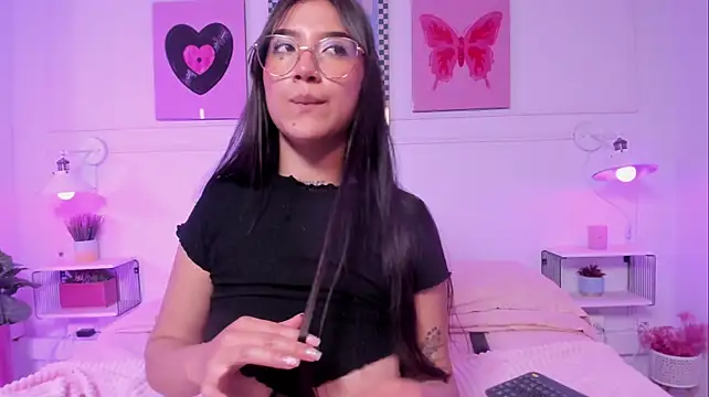 Sharon_Adamss webcam