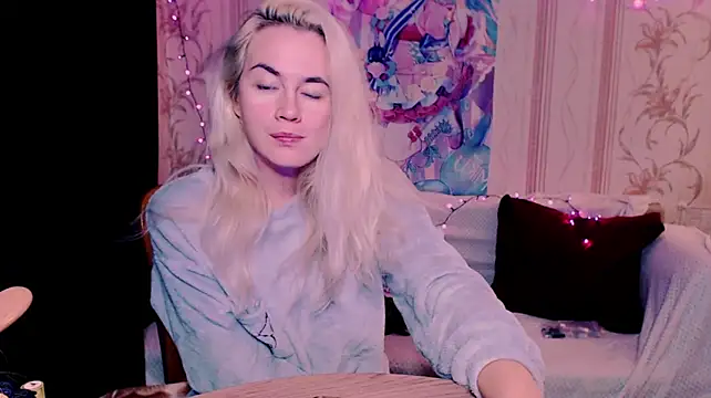 xxxcharismaaa webcam
