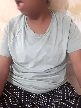 Your_Alinaa webcam