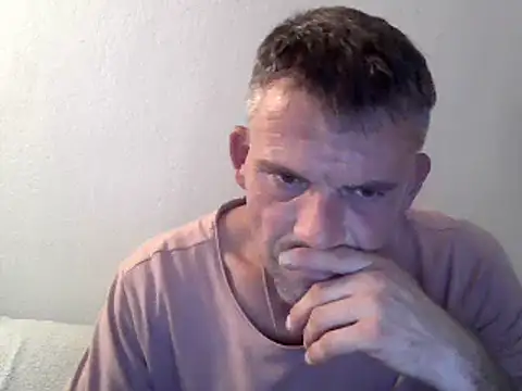 Cambitchboy webcam