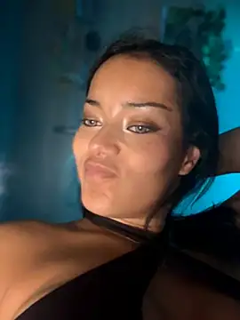 Risky_Workouts live sex cam