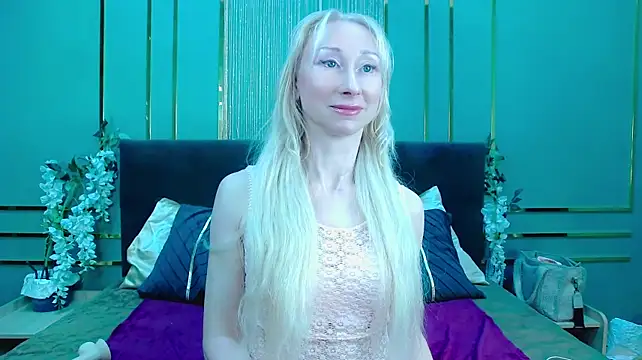 KissDreamm webcam