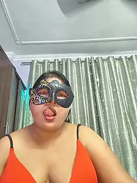 Night_Couple live cam on StripChat