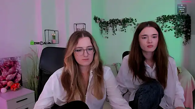 liana_kisses