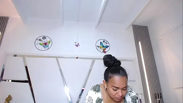 Amber_and_Tyler_ webcam