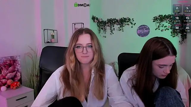 liana_kisses live cam preview