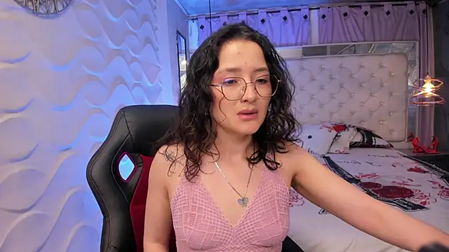 Samantha-lovve webcam