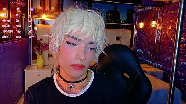 isaac_nova webcam
