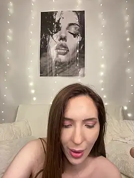 LINA_ALL_EYES_ON_YOU