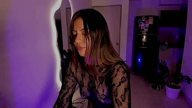 itsjade live cam on StripChat