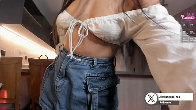 Alexandra_ra webcam