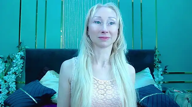 KissDreamm webcam