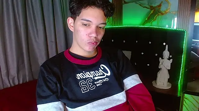 haku_nayro live sex cam