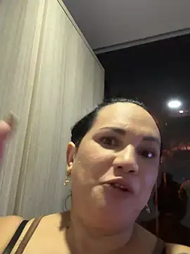 AliceeJoness_ webcam