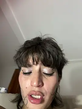 DayanaDG live cam on StripChat