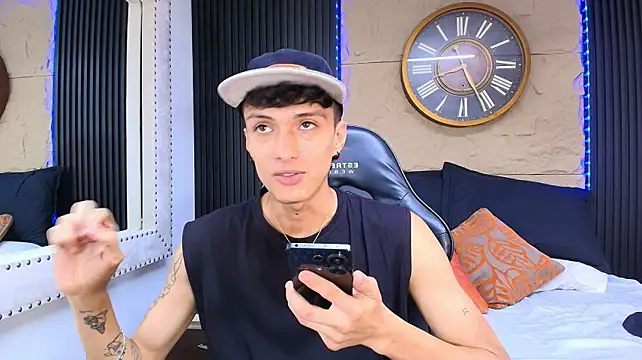 Lean_Portman live cam preview