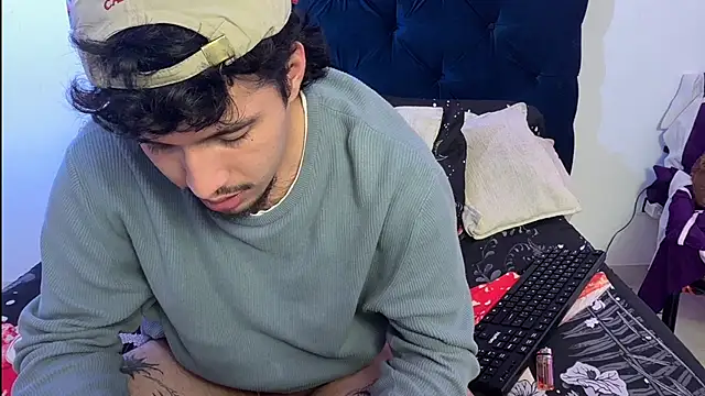zoren_33 webcam