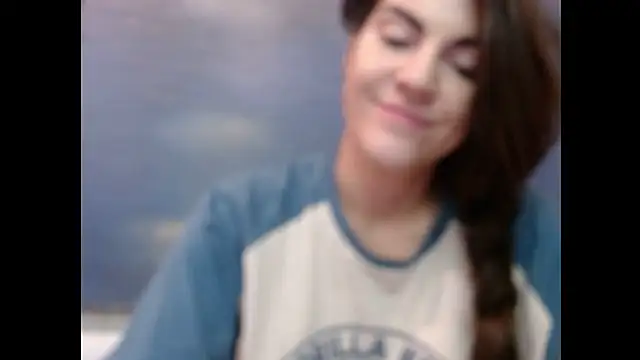 AliceTailor live cam preview