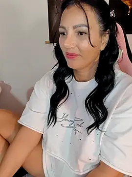 ReiyaRey live cam preview