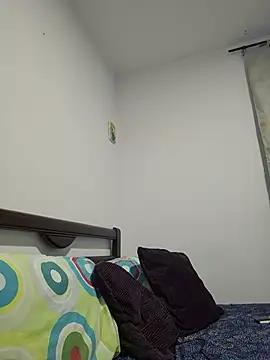 IrisBound live cam on StripChat