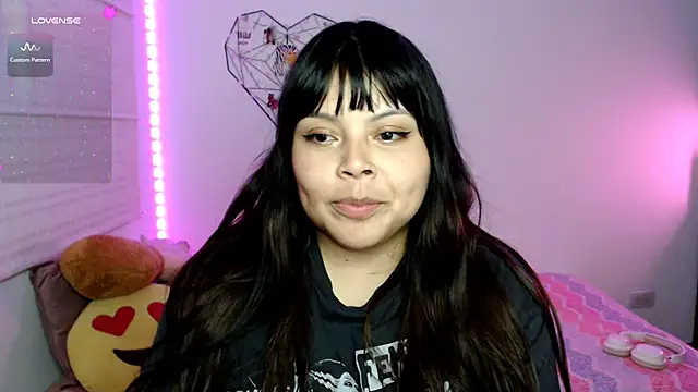 EllieMoonX webcam