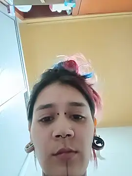 SharonSalazar webcam