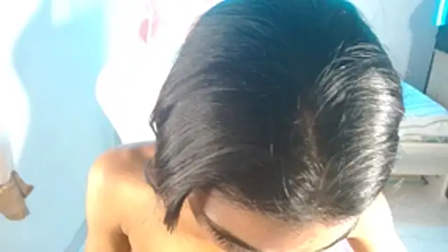 Raya_velvet webcam