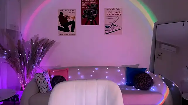LinaMour webcam