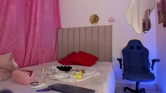 stacyfoxxx webcam