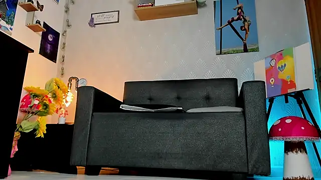 Alaia_Love77 webcam