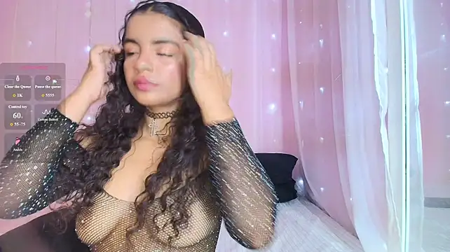 SunnyGilmoree webcam
