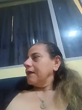 sasi_luna live cam preview