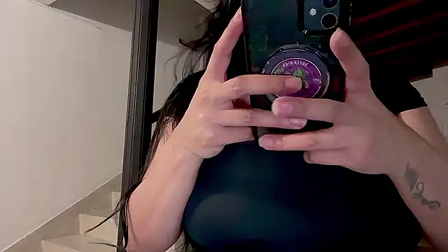 MarcellaGriffin live cam preview