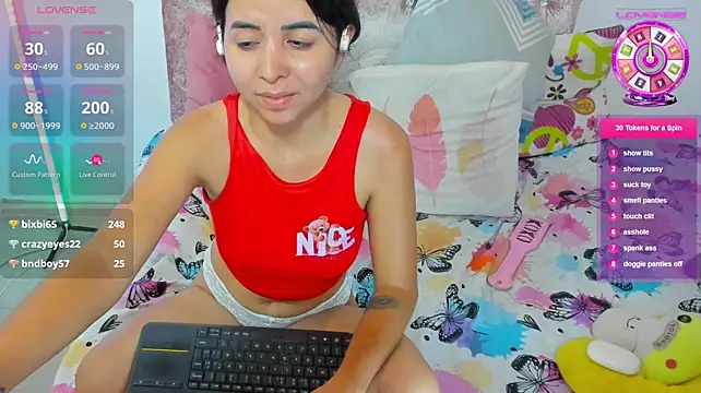 amelia_petiite webcam