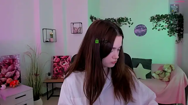 liana_kisses