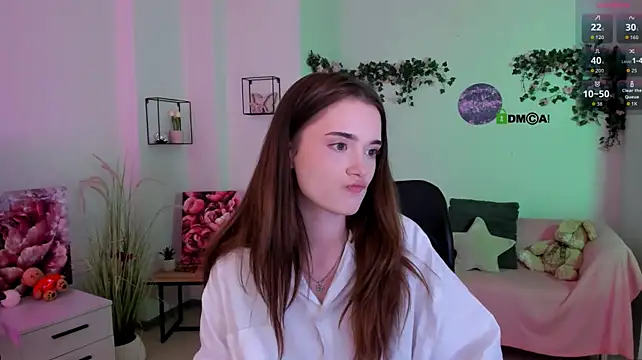 liana_kisses webcam