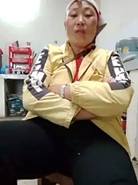 NiLoveSquirt
