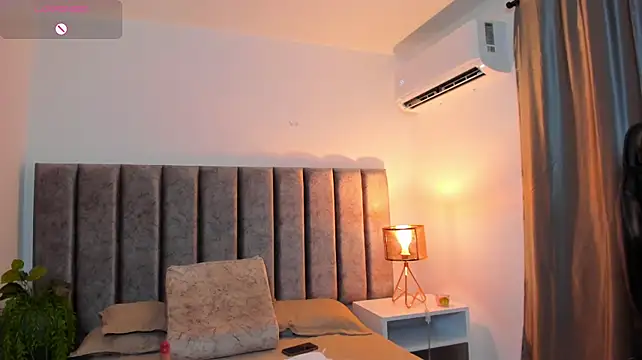 SamanthaSmithx webcam