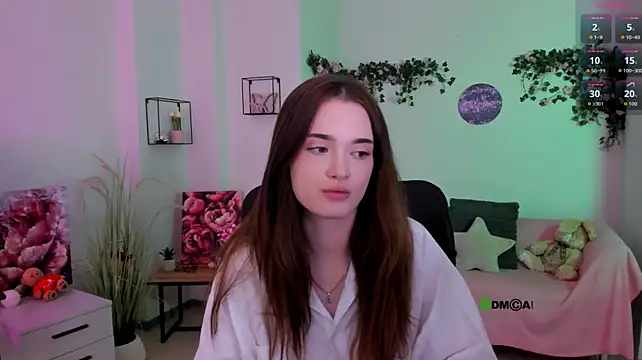 liana_kisses webcam