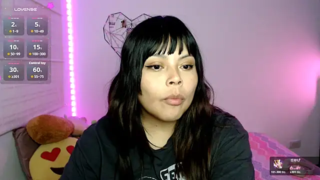 EllieMoonX webcam