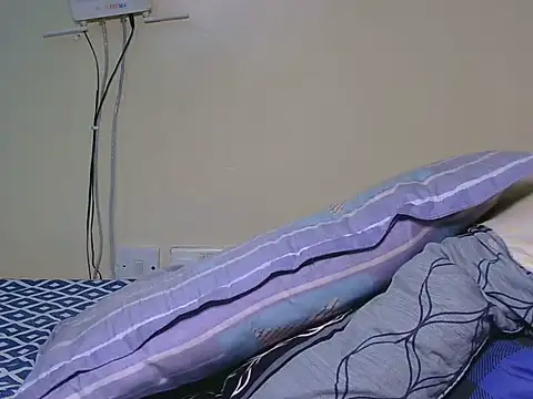 pookie_smiles live cam on StripChat