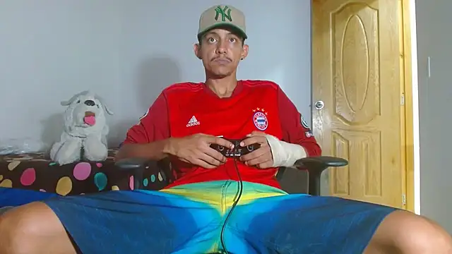 skinny23cm webcam