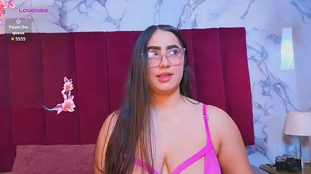 JESSYCORTES live cam on StripChat