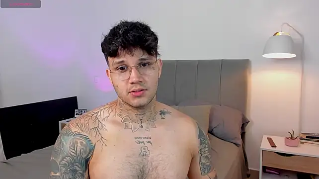 im_deymon live cam on StripChat