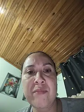 Sol_km live cam on StripChat