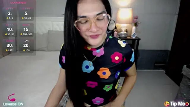 AsianSweetHeartxX live cam on StripChat