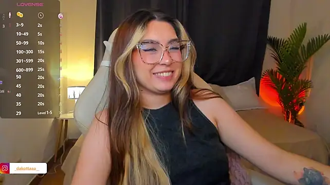 dakottaa_